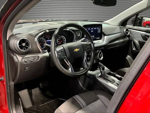 Certified 2024 Chevrolet Blazer LT w/ Convenience Package FWD image 16