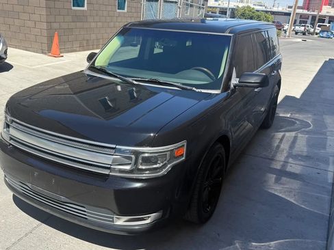Used 2019 Ford Flex Limited FWD image 10