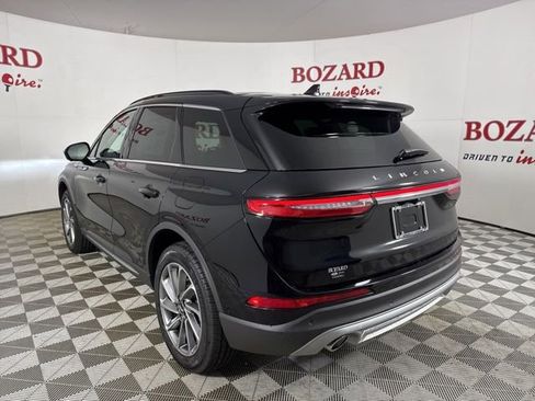 New 2026 Lincoln Corsair Premiere image 5