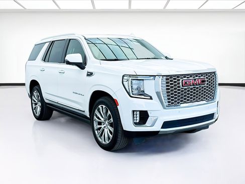 Used 2023 GMC Yukon Denali w/ Max Trailering Package image 3