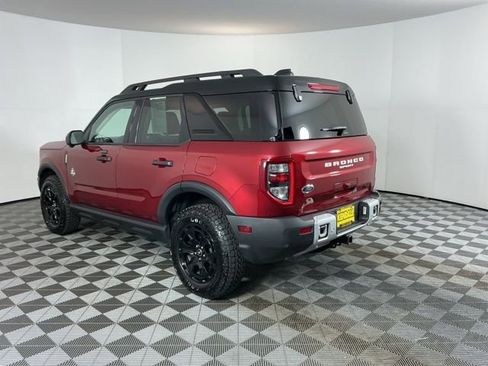 Used 2025 Ford Bronco Sport Outer Banks w/ Sasquatch Outer Banks Package image 7