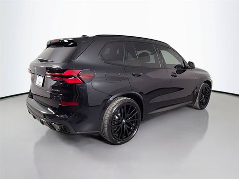 New 2026 BMW X5 xDrive40i w/ M Sport Package AWD/4WD image 5