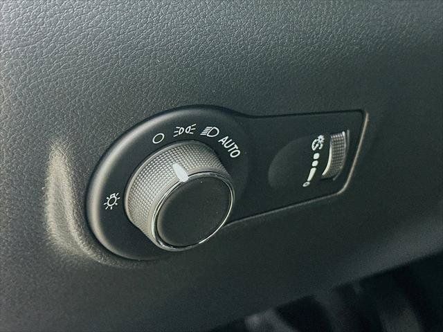 Certified 2024 Jeep Compass Sport AWD/4WD image 10