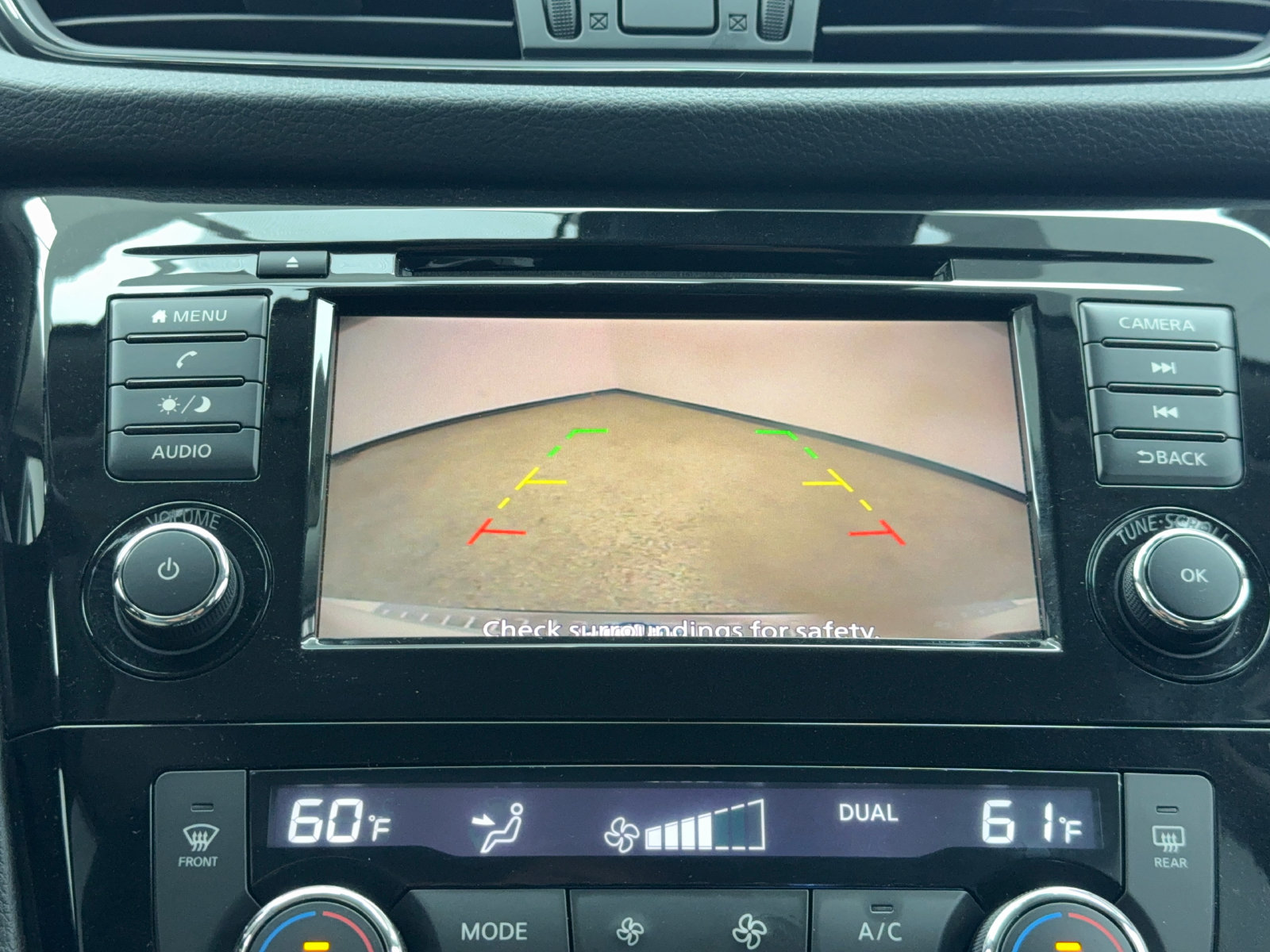 Used 2019 Nissan Rogue SV AWD/4WD image 25