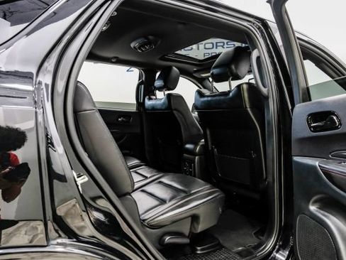 Used 2024 Dodge Durango GT RWD image 43