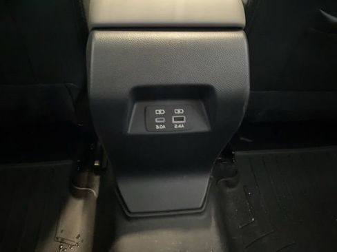 Certified 2024 Subaru Crosstrek 2.0i Premium image 13