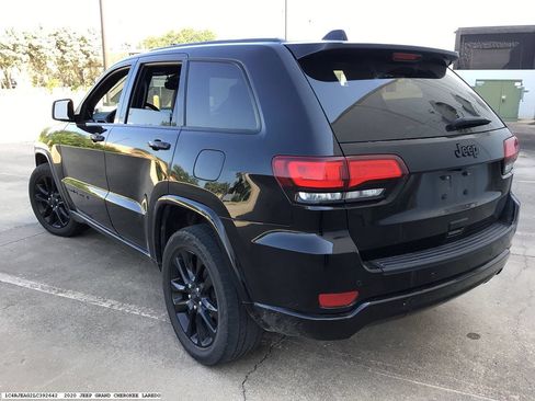 Used 2020 Jeep Grand Cherokee Altitude RWD image 6