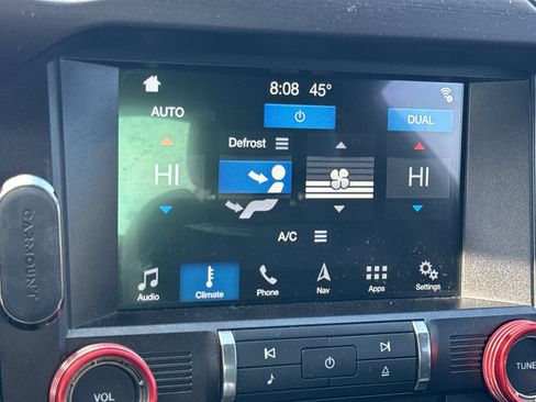 Used 2016 Ford Mustang Shelby GT350 w/ Technology Package image 18