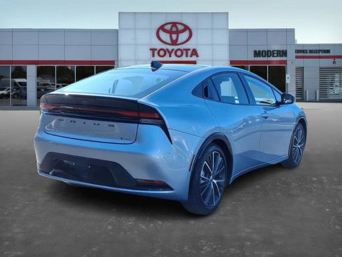 Certified 2025 Toyota Prius Limited image 6