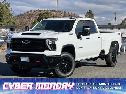 New 2026 Chevrolet Silverado 3500 LT w/ Trail Boss Package