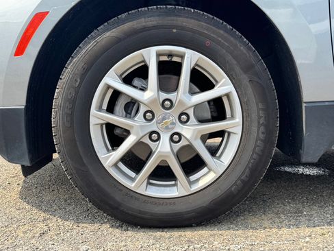 Used 2024 Chevrolet Equinox LT FWD image 10