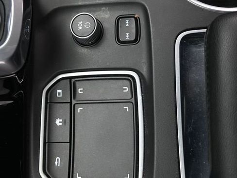 Used 2022 Acura MDX A-Spec image 38