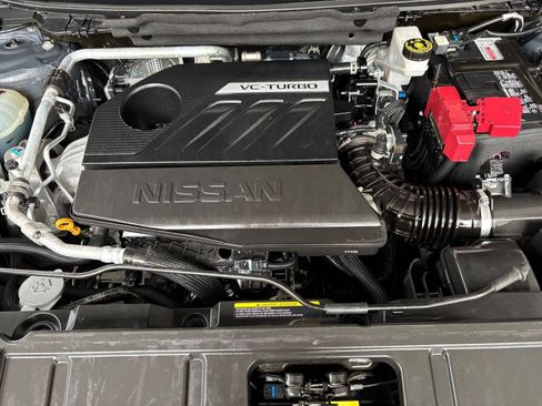 Used 2025 Nissan Rogue SV FWD image 33