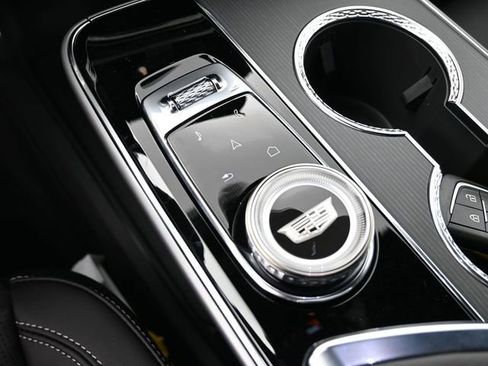 New 2025 Cadillac Lyriq Sport image 19