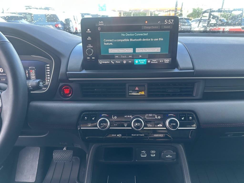 Used 2025 Honda Pilot Black Edition image 20