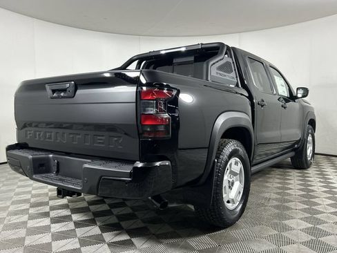 Used 2024 Nissan Frontier SV w/ Hardbody Edition AWD/4WD image 7