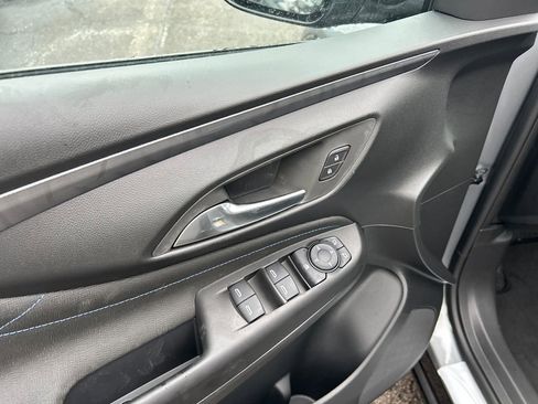 New 2026 Buick Envista Sport Touring image 15