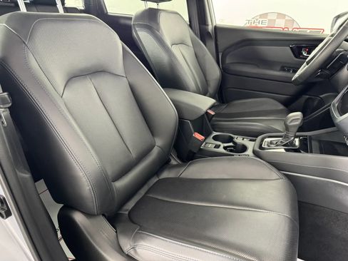 Used 2025 Subaru Forester Limited AWD/4WD image 38