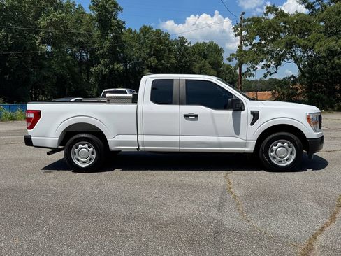 Used 2022 Ford F150 XL w/ Equipment Group 101A High RWD image 3