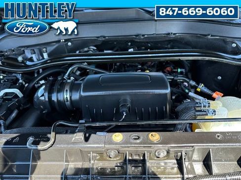 Used 2022 Ford Explorer ST-Line w/ Class IV Trailer Tow Package AWD/4WD image 9
