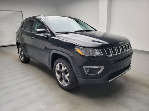Used 2018 Jeep Compass Limited w/ Navigation Group AWD/4WD image 13