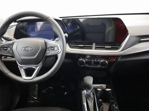 New 2026 Chevrolet Trax ACTIV FWD image 13