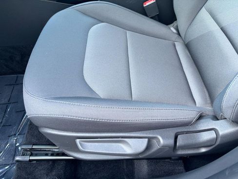 Used 2025 Kia Niro LX FWD image 19