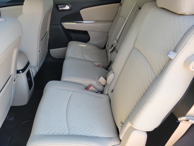 Used 2018 Dodge Journey SE w/ Comfort/Convenience Group AWD/4WD image 12
