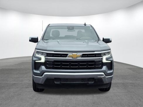 Used 2023 Chevrolet Silverado 1500 LT RWD image 2
