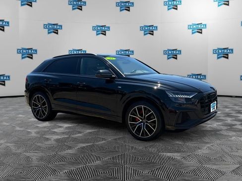 Used 2022 Audi Q8 Prestige AWD/4WD image 7
