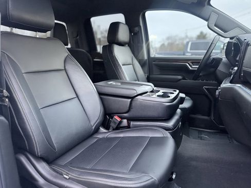 Used 2024 Chevrolet Silverado 1500 RST image 11