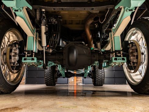 Used 2023 Ford F250 Platinum image 16