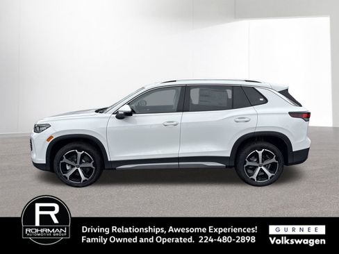 New 2026 Volkswagen Tiguan SE image 5