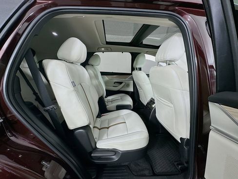 Certified 2024 MAZDA CX-90 Plug-In Hybrid w/ Premium Plus AWD/4WD image 30