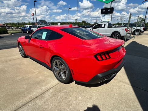 New 2026 Ford Mustang GT RWD image 4