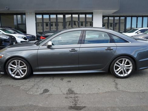 Used 2016 Audi S6 Prestige AWD/4WD image 2