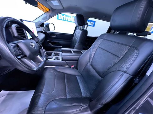 Used 2022 Toyota Tundra Limited image 14