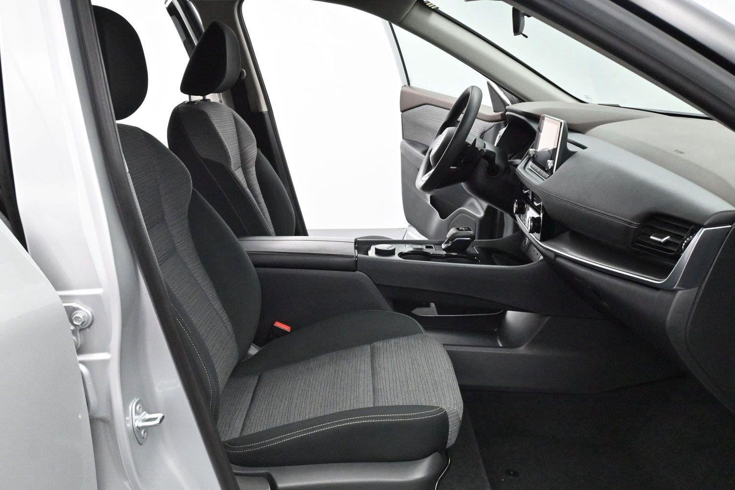 Used 2021 Nissan Rogue SV AWD/4WD image 27