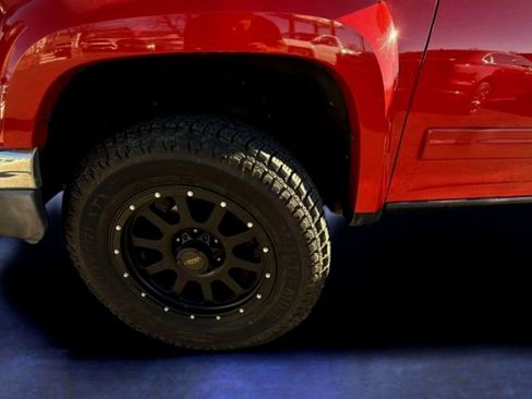 Used 2012 Chevrolet Colorado LT image 17