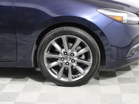 Used 2018 MAZDA MAZDA3 Grand Touring w/ Premium Equipment Package FWD image 45