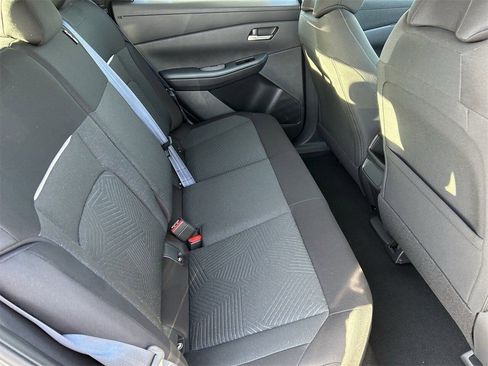 New 2026 Nissan Leaf FWD image 12