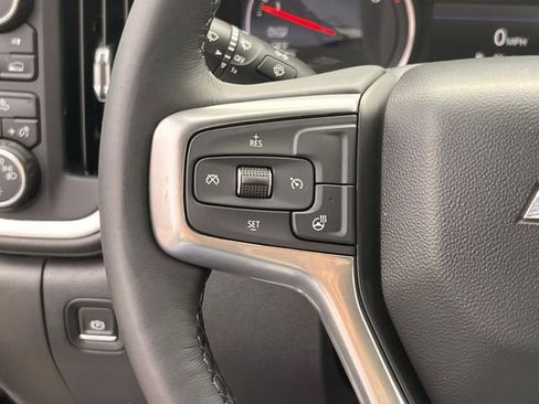 Used 2022 Chevrolet Silverado 1500 LT image 17