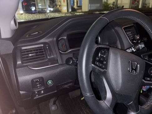 Used 2022 Honda Pilot EX-L image 15