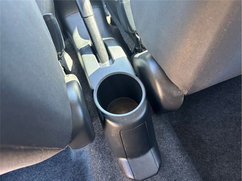 Used 2020 Mitsubishi Mirage ES image 26