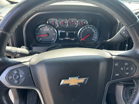Used 2018 Chevrolet Silverado 1500 LTZ Z71 AWD/4WD image 15