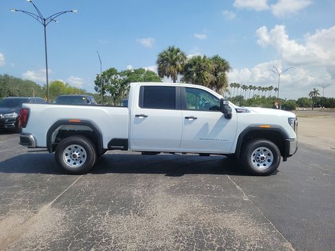New 2025 GMC Sierra 2500 Pro w/ Convenience Package image 4