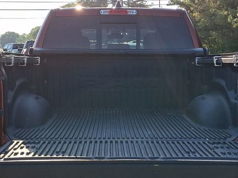 Used 2022 RAM 1500 Big Horn AWD/4WD image 29