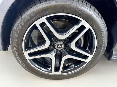 Used 2018 Mercedes-Benz GLS 550 4MATIC image 40