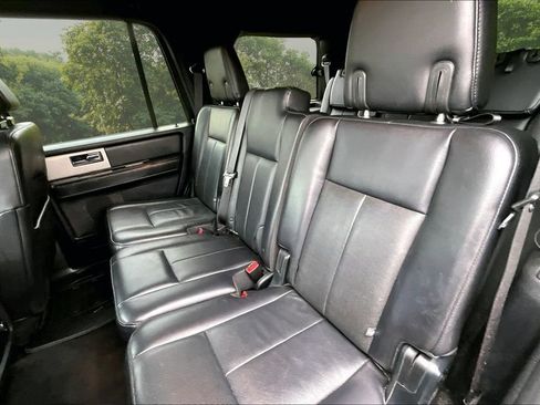 Used 2016 Ford Expedition Limited w/ Equipment Group 301A AWD/4WD image 25