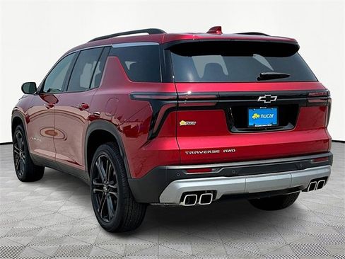 New 2025 Chevrolet Traverse LT w/ Driver Confidence Package image 4
